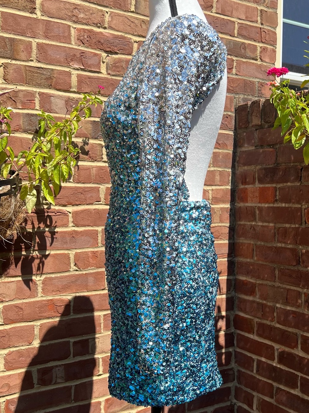 Hello Molly Shine Bright Sequin Mini Dress Sz 4 Silver Blue Bodycon HOCO Holiday - Picture 6 of 14